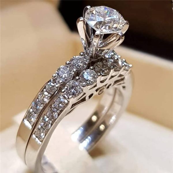 Anillo de plata