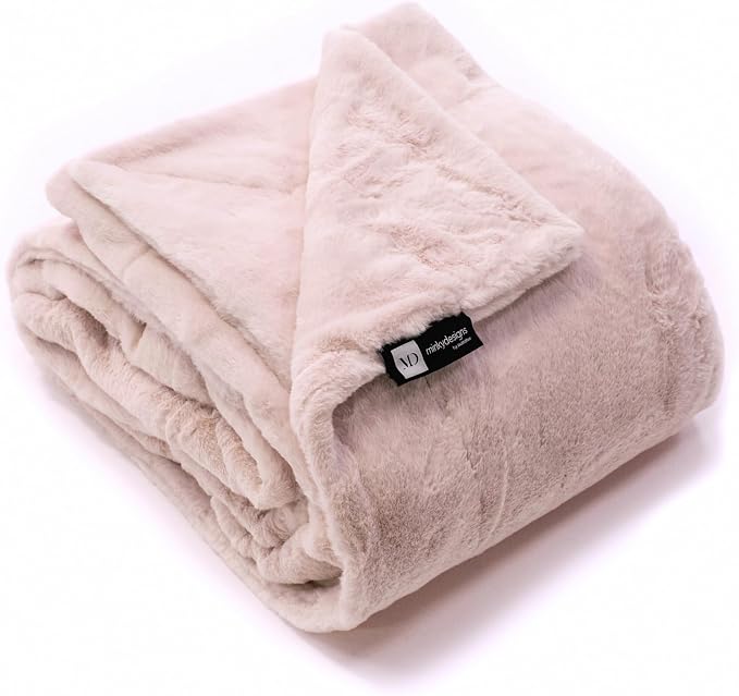 Manta de piel sintética ultra suave para sofá, cama y hogar – Esponjosa, cálida y lujosa – Colección Posh (Mediana, 50x60 pulgadas)